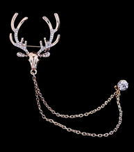 Load image into Gallery viewer, Deer Head Crystal Lapel Pin