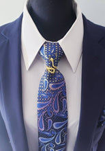 Load image into Gallery viewer, Adjustable Metal Snake Tie Ring