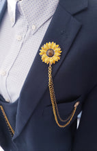 Load image into Gallery viewer, Sunflower Lapel Chain Pin
