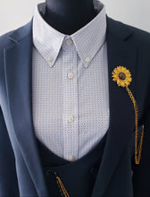 Load image into Gallery viewer, Sunflower Lapel Chain Pin