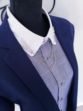 Load image into Gallery viewer, Tree Leaf Collar Pin