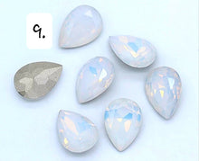 Load image into Gallery viewer, Crystal Flower Lapel Pin With 4 Gold Or Silver Chains