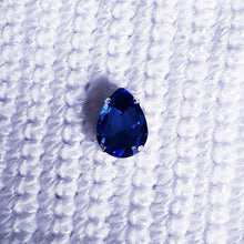 Load image into Gallery viewer, Dazzling Crystal Tie Pin