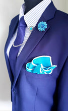 Load image into Gallery viewer, Collar Chain Pin with Turquoise Center