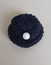 Load image into Gallery viewer, Pearl Tie Pin