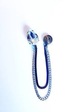 Load image into Gallery viewer, Crystal Lapel Pin With Lion Black Silver Chains