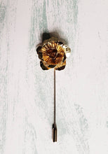 Load image into Gallery viewer, Metal Rose Flower Lapel Pin