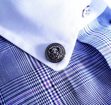 Load image into Gallery viewer, Lion Collar Pin