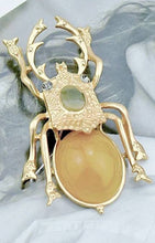 Load image into Gallery viewer, Crystal Clasp Beetle Lapel Brooch Pin