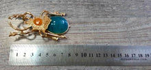 Load image into Gallery viewer, Crystal Clasp Beetle Lapel Brooch Pin
