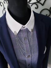 Load image into Gallery viewer, Glyph Collar Chain Pin