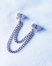 Load image into Gallery viewer, Crystal Bow Collar Pin with Collar Chain
