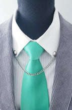 Load image into Gallery viewer, 12x12mm Silver Faceted Collar Chain Pin