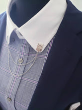 Load image into Gallery viewer, Ace of Spades Collar Pins with Chains