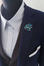 Load image into Gallery viewer, Crystal Octopus Lapel Pin