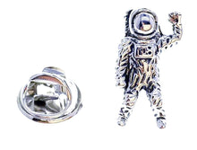 Load image into Gallery viewer, Astronaut Lapel Brooch Pin