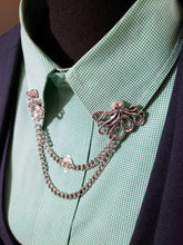 Load image into Gallery viewer, Octopus Collar Chain Pin