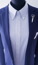Load image into Gallery viewer, Scissor Lapel Pin