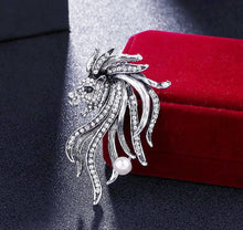 Load image into Gallery viewer, Crystal Lion Rhinestone Pearl Lapel Brooch Shirt Pin