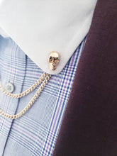Load image into Gallery viewer, Skull Collar Chain Pin