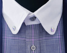 Load image into Gallery viewer, Crystal Skull Collar Pin