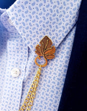 Load image into Gallery viewer, Elegant Leaf Collar Pin with Gold Chains