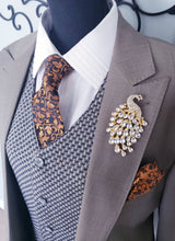 Load image into Gallery viewer, Rhinestone Peacock Brooch(Medium) Bridal Pin