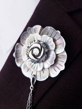 Load image into Gallery viewer, Natural Shell Flower Lapel Pin