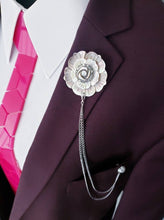 Load image into Gallery viewer, Natural Shell Flower Lapel Pin