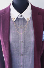 Load image into Gallery viewer, 3D Triangle Collar Pin with Chain