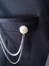 Load image into Gallery viewer, Crystal Rhinestones Starfish Lapel Pin