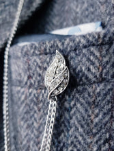 Load image into Gallery viewer, Crystal Rhinestones Grey Cat Eye Lapel Pin