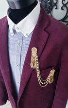 Load image into Gallery viewer, Retro Ivory Pearls Gold Lapel Pin