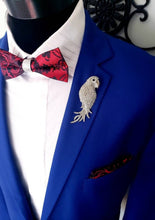 Load image into Gallery viewer, White Rhinestones Crystal Parrot Brooch Pin