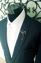 Load image into Gallery viewer, Green Rhinestones Crystal Frog Brooch Lapel Pin