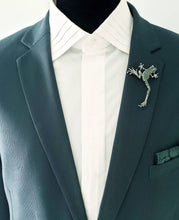 Load image into Gallery viewer, Green Rhinestones Crystal Frog Brooch Lapel Pin