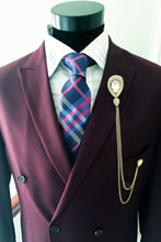 Load image into Gallery viewer, Elegant Crystal Rhinestone Lapel Pin with Gold Chains