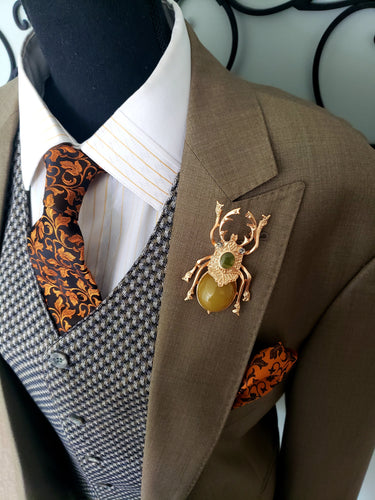 Crystal Clasp Beetle Lapel Brooch Pin