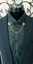 Load image into Gallery viewer, Eye Ball Collar Pin
