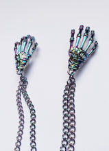Load image into Gallery viewer, Skeleton Hands Collar Chain Pin
