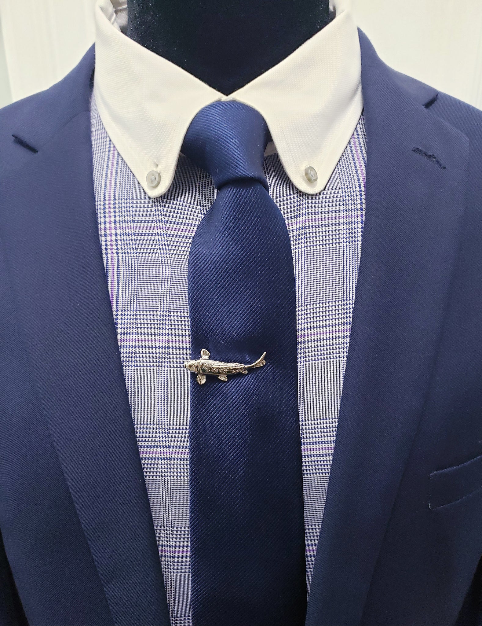 Fish Tie Bar