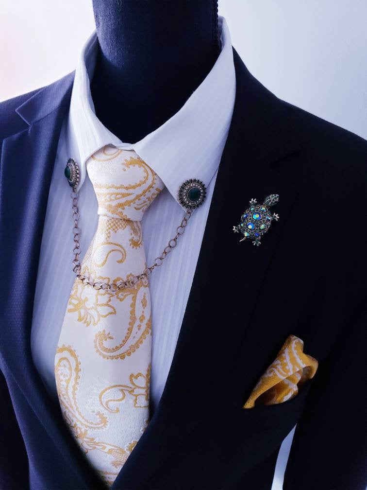 Turtle Crystal Rhinestone Brooch Lapel Pin