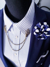 Load image into Gallery viewer, Skeleton Hands Collar Chain Pin
