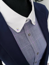 Load image into Gallery viewer, Crystal Skull Collar Pin
