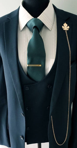 Extra Long Leaf Lapel Pin 